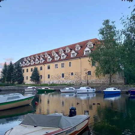 Prywatne Z Widokiem Na Port Lub Zamek Krzyzacki *